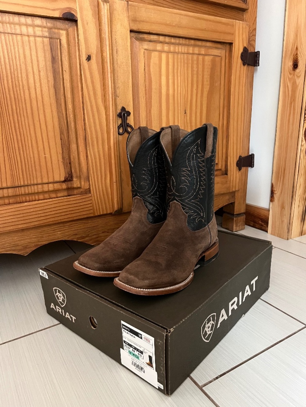 Mens Ariat Boots 10.5 EE